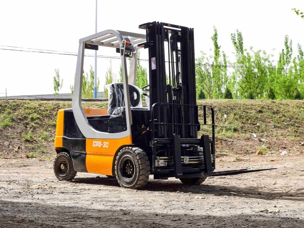 HG-CPD30 3Ton Electric Forklift 2