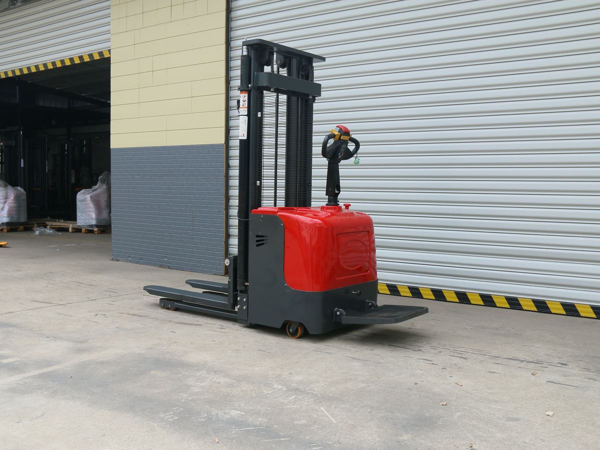 HG-CDD20 2Ton Electric Pallet Stacker 3